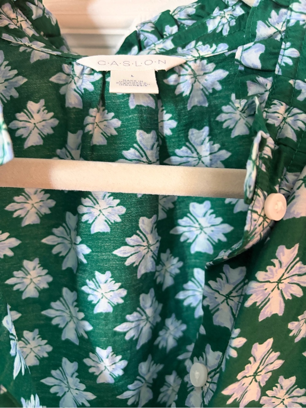 Caslon Green Blue Lattice Floral Print Button-Down Shirt NWOT - Picture 5 of 5